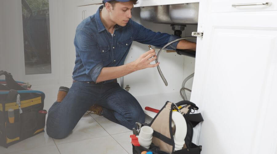 Expert burst pipe repair services in Pitsburg, OH